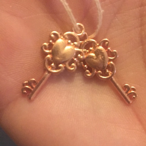 Friendship key charms. - Picture 4 of 8